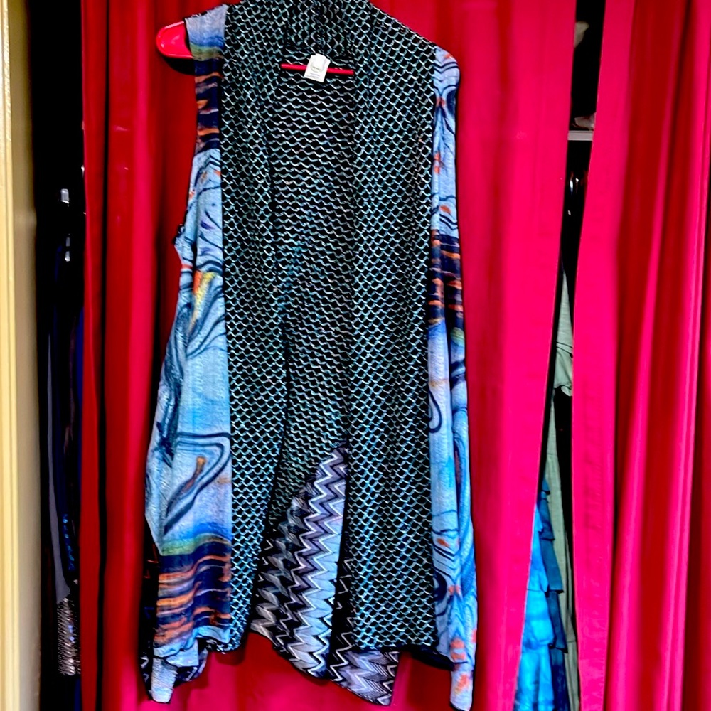 Ladies light weight dress cardigan M